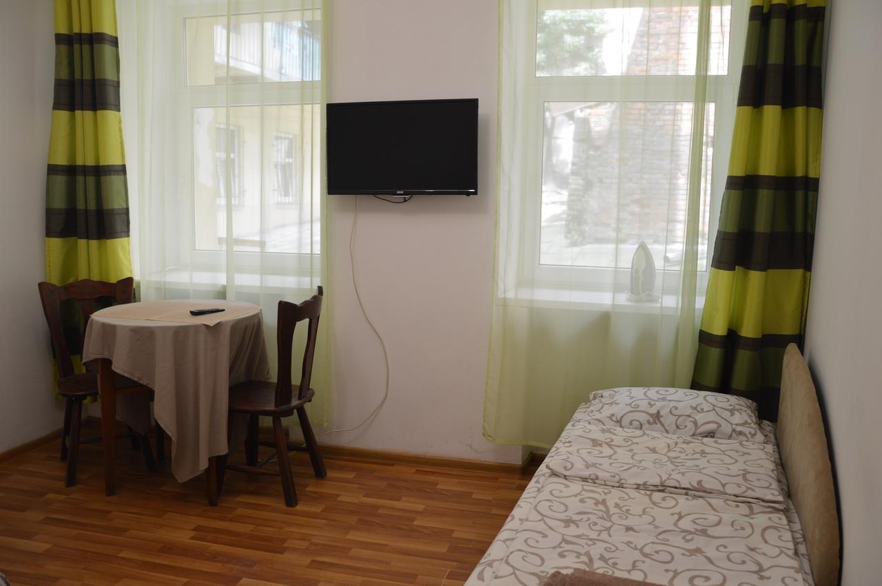 Cozy Apartment In The Center Of Lviv Exterior photo